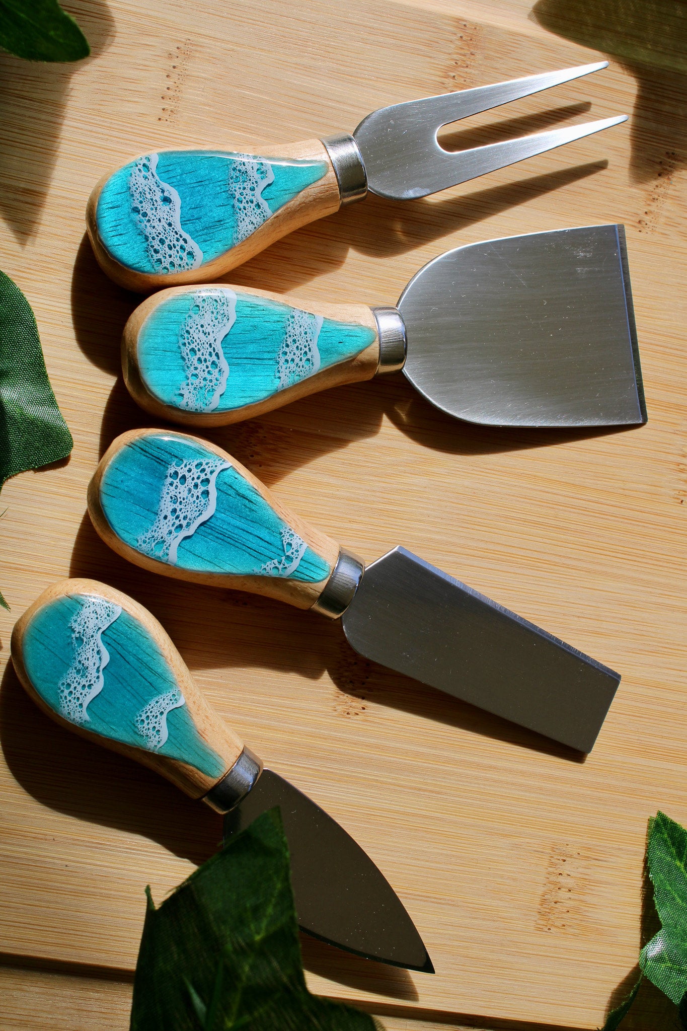 Ocean Design Cheese Knives Set of 4